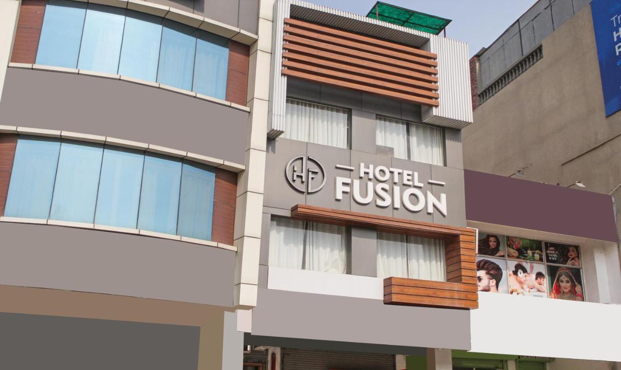 Hotel Treebo Trip Fusion Zirakpur Exteriér fotografie